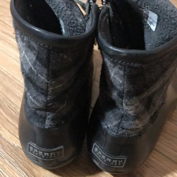 Sperry Plaid Duck Waterproof Boots Black Gray Women’s Size 8 - Picture 5 of 7